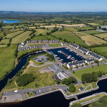 Shannonside - Stylish 5 Bed Marina Home & 40Ft Mooring Termonbarry Exterior photo